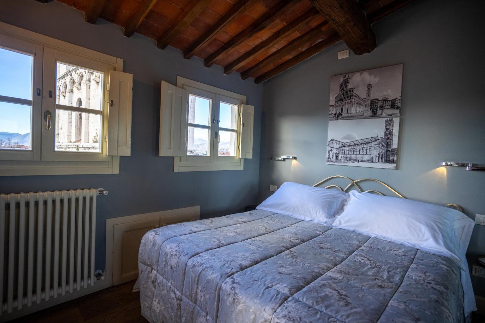 Palazzo Rocchi - Residenza D'Epoca Bed & Breakfast Lucca Exterior photo