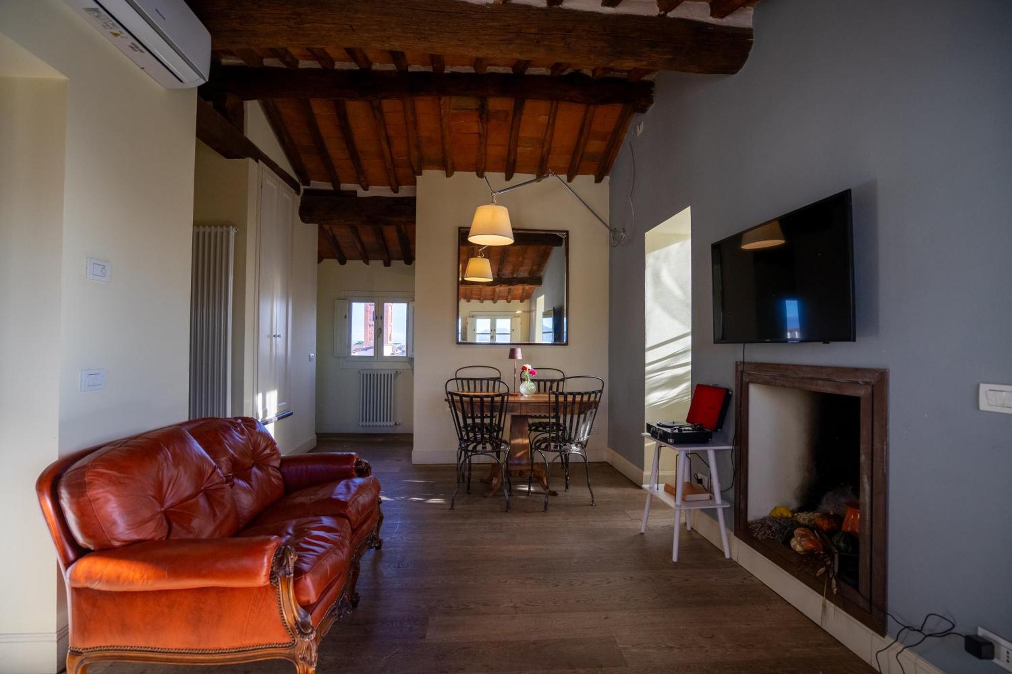 Palazzo Rocchi - Residenza D'Epoca Bed & Breakfast Lucca Exterior photo