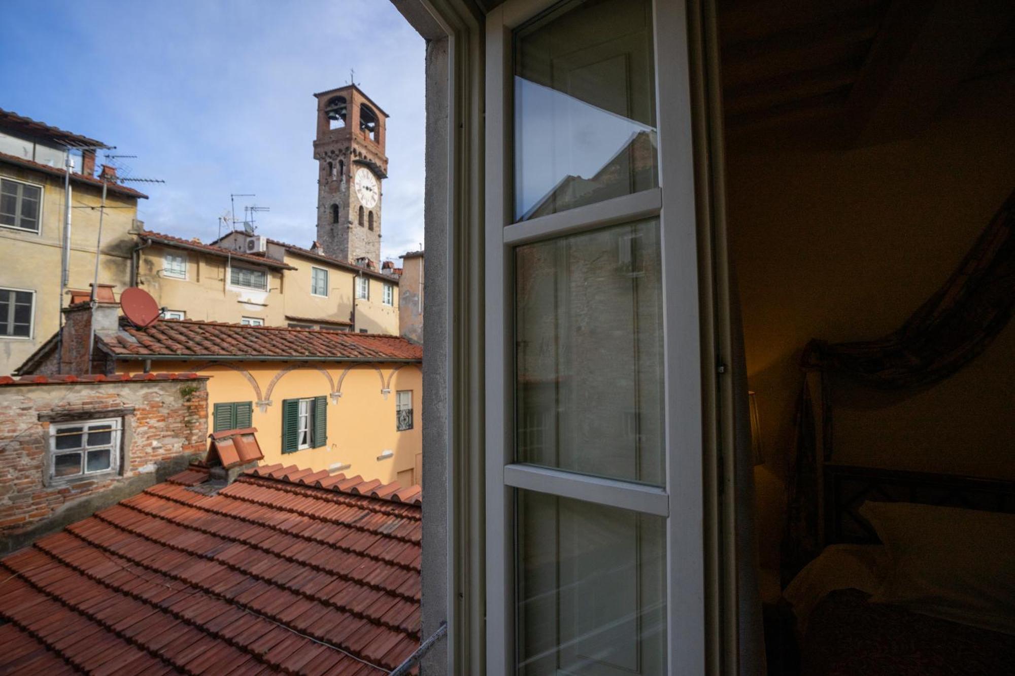 Palazzo Rocchi - Residenza D'Epoca Bed & Breakfast Lucca Exterior photo