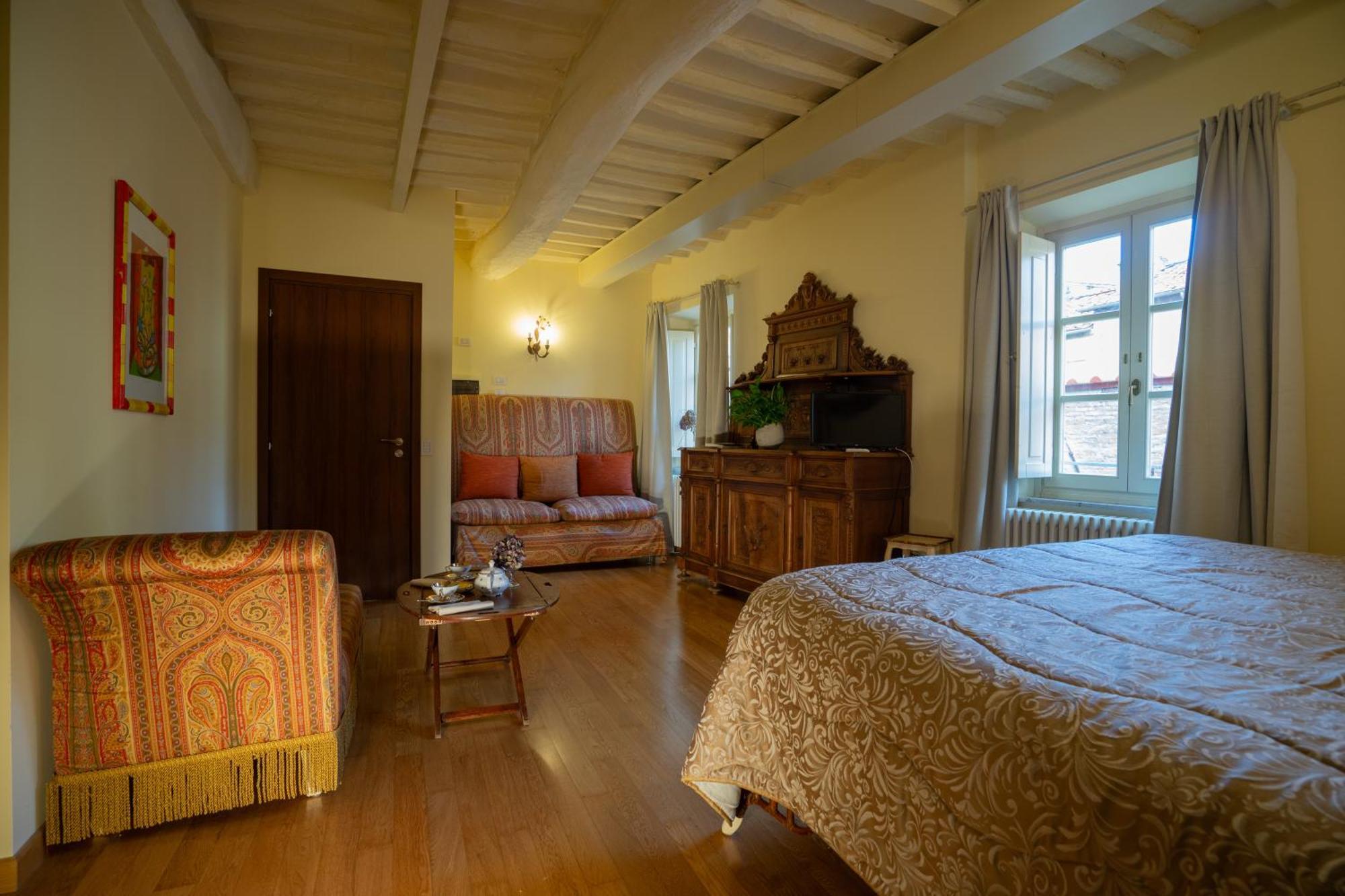 Palazzo Rocchi - Residenza D'Epoca Bed & Breakfast Lucca Exterior photo