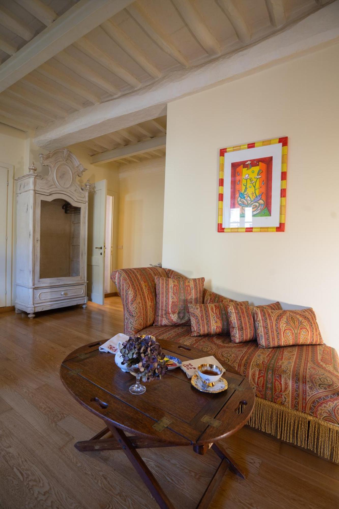 Palazzo Rocchi - Residenza D'Epoca Bed & Breakfast Lucca Exterior photo