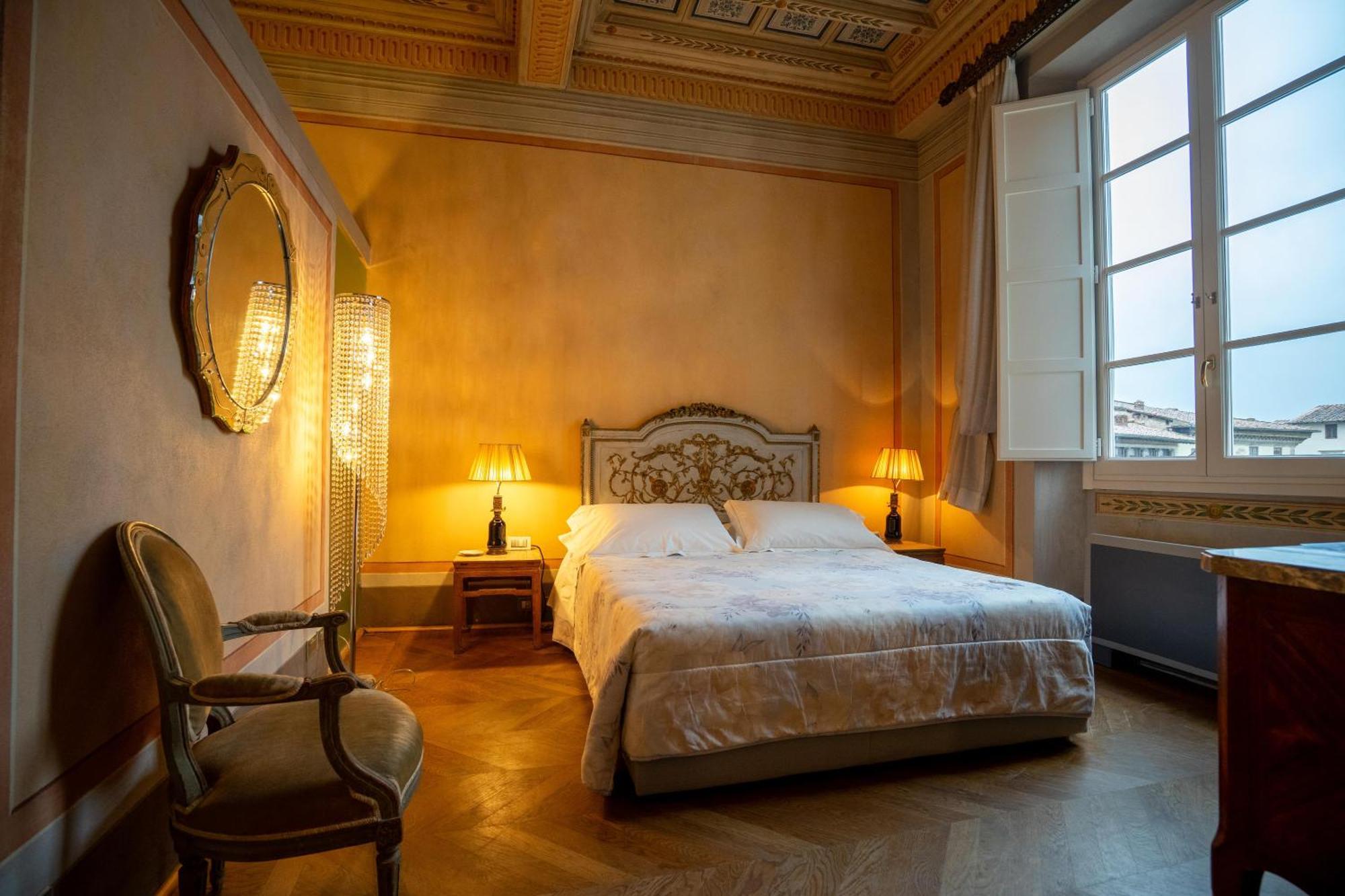 Palazzo Rocchi - Residenza D'Epoca Bed & Breakfast Lucca Exterior photo